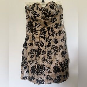 Forever 21 Strapless Black Floral Dress